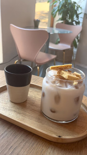 CAFE CHIFFON - Hospitality and gastronomy