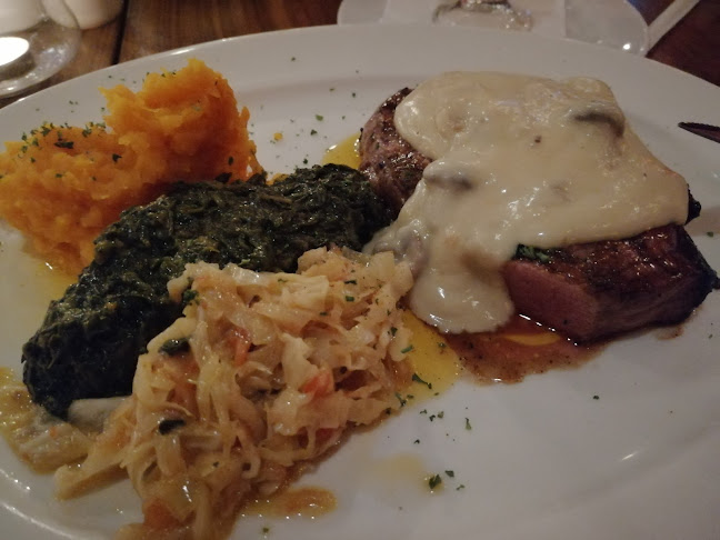 Turn ŉ Tender Steakhouse - Hospitality and gastronomy