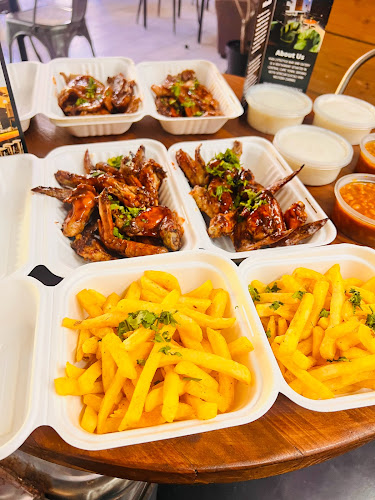 Kasi LyfeStyle Bar and Eatery - Cape Town