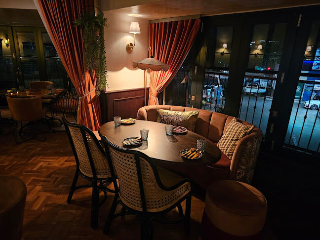 Comentarii opinii despre Modern Tailors The Ambassador