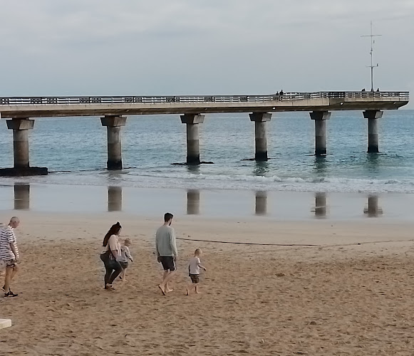 Freshstop Hobie Beach - Hospitality and gastronomy