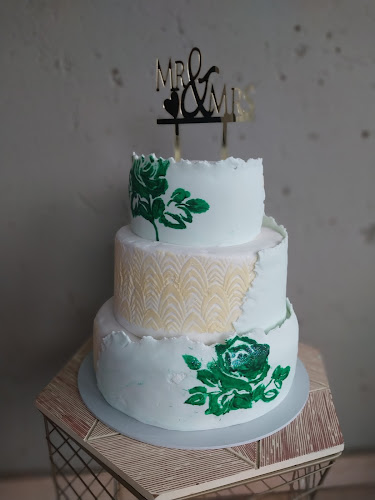 The Baking queen and treats - Centurion