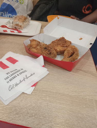 Comentarii opinii despre KFC Richards Bay (Lakeview Terrace)