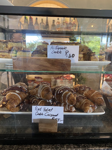 Geek House Eatery - Exceptional Bakery & Restaurant - Hospitality and gastronomy