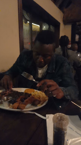 Fahrenheit Seafood & Grill - Hospitality and gastronomy