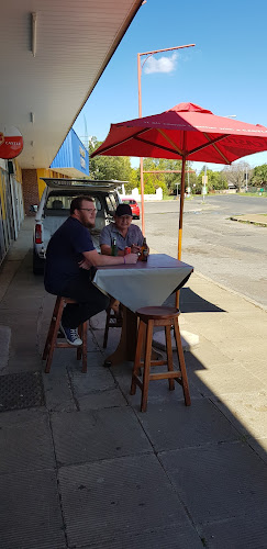 Windpomp Pub And Grill