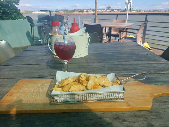 DAM Pub and Diner. - Hospitality and gastronomy