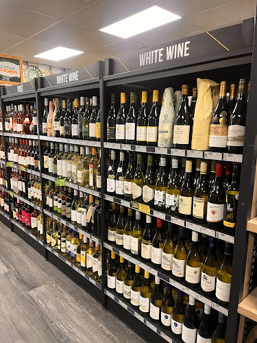 Market Liquors Tokai