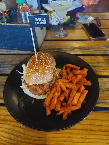 Shop 33, Village View Shopping Centre, Bedfordview, 2007