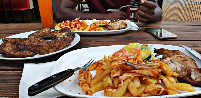 Opinii despre Rossty's în Mabopane - Hospitality and gastronomy
