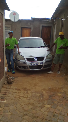 Comentarii opinii despre Mkhabela's Fast Food