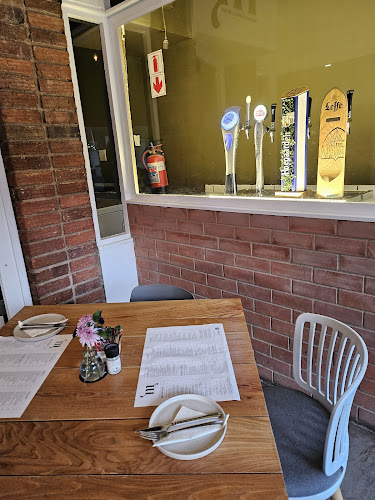 Comentarii opinii despre Mishmash Mediterranean