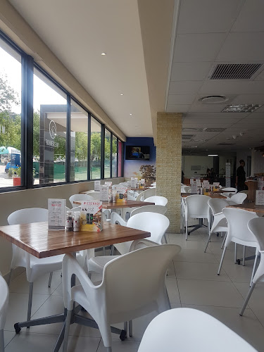 Wiesenhof At Life Flora Clinic