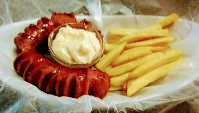 Oelies Pub and Grill - Hospitality and gastronomy