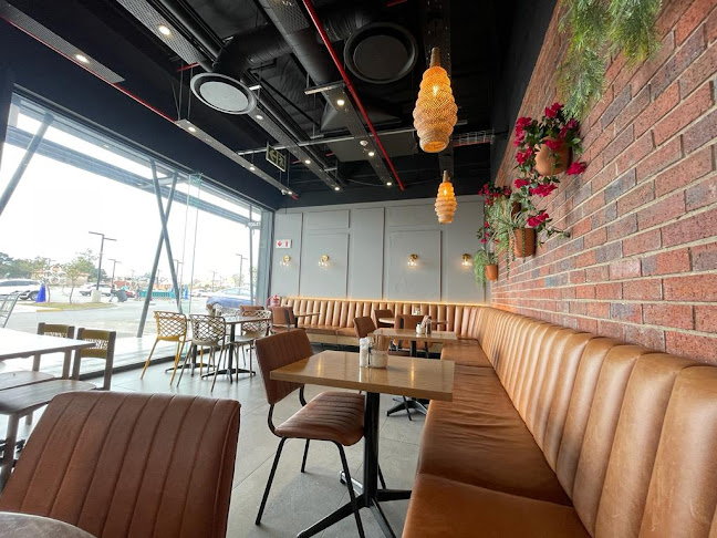 Cafe Estreito Harvest Place - Kempton Park