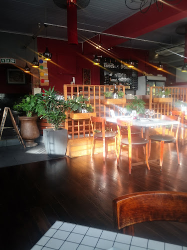 Mai Thai Sushi Gardens - Cape Town