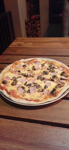 Opinii despre Caught & Bowled Bistro în Cape Town - Hospitality and gastronomy