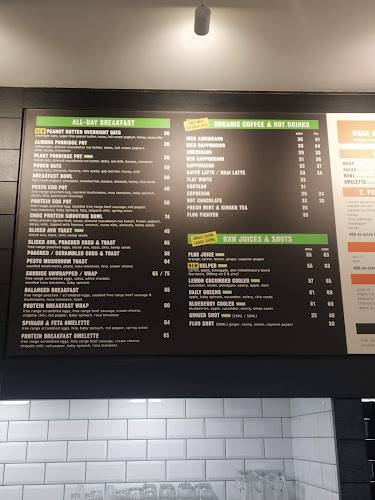 Comentarii opinii despre KAUAI Paarl Mall