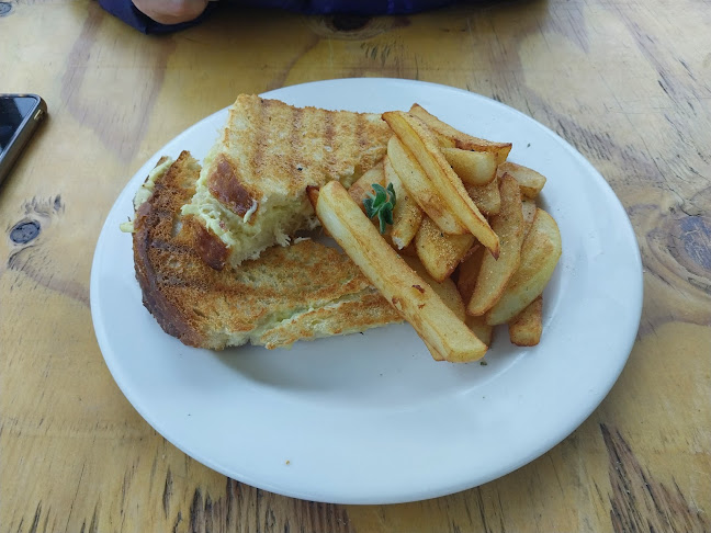 Opinii despre Deja Brew Bistro în Ceres - Hospitality and gastronomy