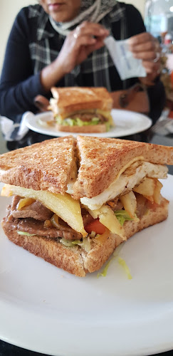 Comentarii opinii despre Mariams Kitchen ForeShore