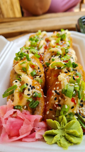 J&S SUSHI - Hospitality and gastronomy