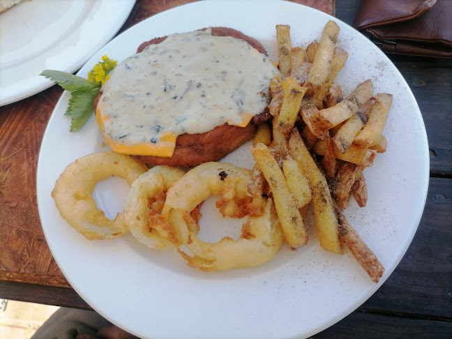 Hartland Restaurant - Hospitality and gastronomy