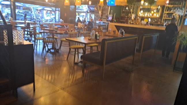 Comentarii opinii despre The Village