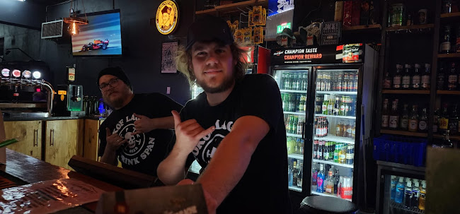 Knock Out Pub & Grill