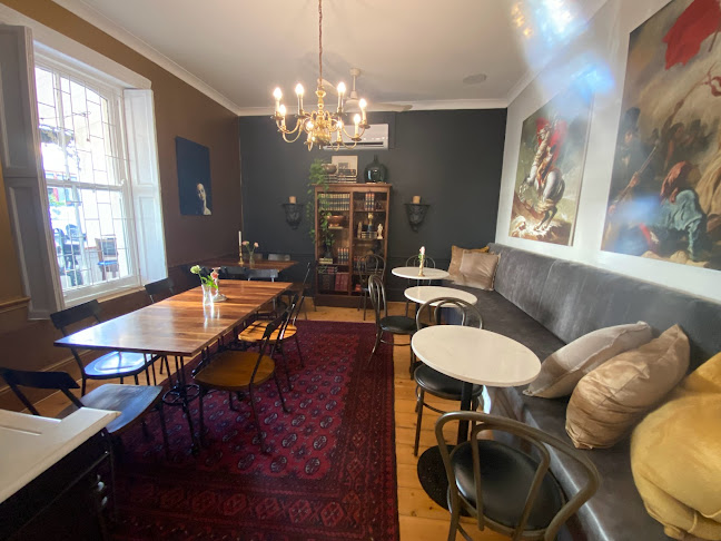 Petites Bulles - Hospitality and gastronomy