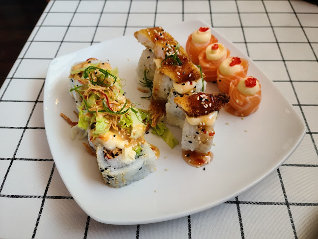 Mai Thai Sushi Gardens - Hospitality and gastronomy