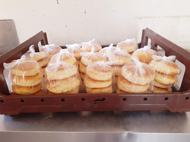 Opinii despre LLY KASI BREAD & ROLLS în Johannesburg - Hospitality and gastronomy