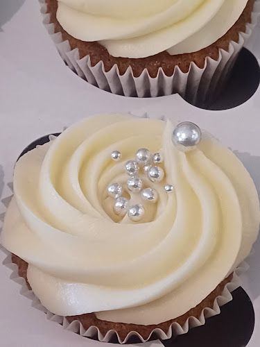 Comentarii opinii despre Helen's Confectionery & Culinary