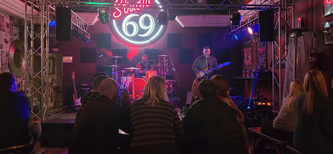 Nineteen69 - Randburg