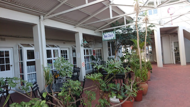 Bee Jay's Restaurant - Hospitality and gastronomy