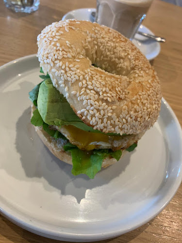 Comentarii opinii despre Bootlegger XS - Sea Point