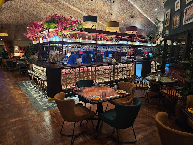 Modern Tailors The Ambassador - Hospitality and gastronomy