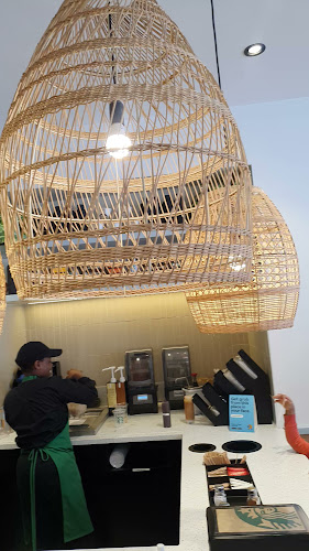 Starbucks Camps Bay - Hospitality and gastronomy