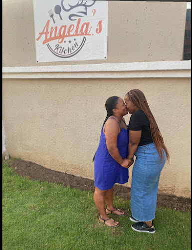 Comentarii opinii despre Angela’s Kitchen
