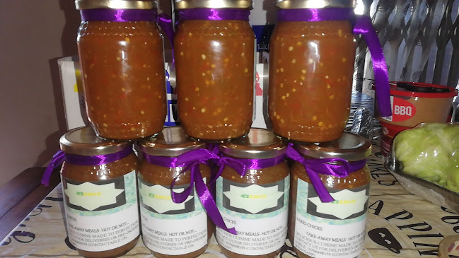 Comentarii opinii despre Karri Chicks