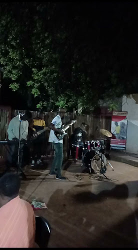 Opinii despre House22cafe & Carwash în Giyani - Hospitality and gastronomy