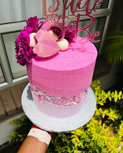 Sips Sweet Cakes - Hospitality and gastronomy