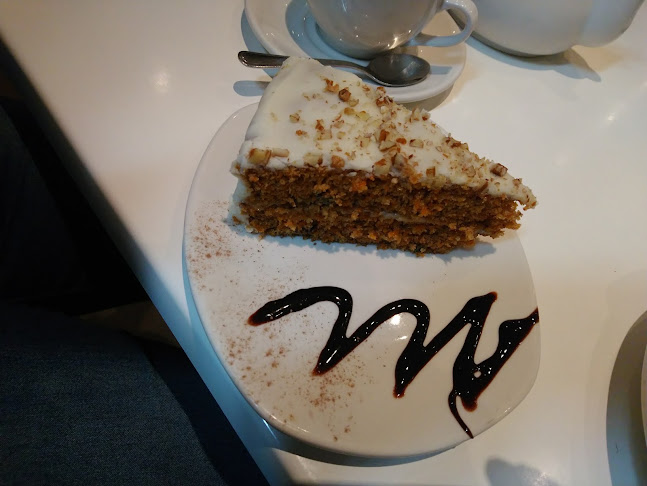 District Cafe - Hospitality and gastronomy