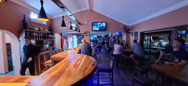 Douglas Mitchell Sports Bar and Grill