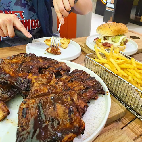 RocoMamas Nelson Mandela Square - Halaal - Sandton