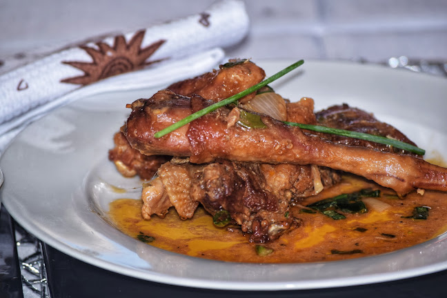 Tshilis - Hospitality and gastronomy