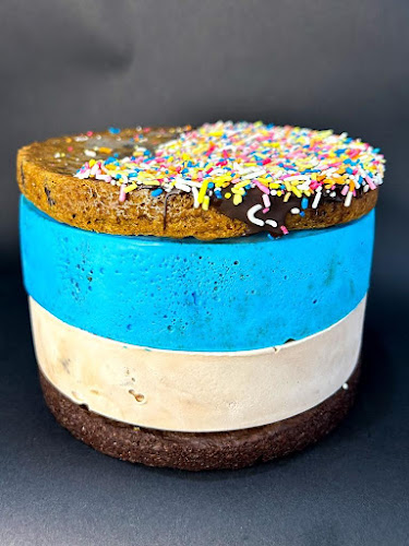 Crumbs And Cream - Cape Town