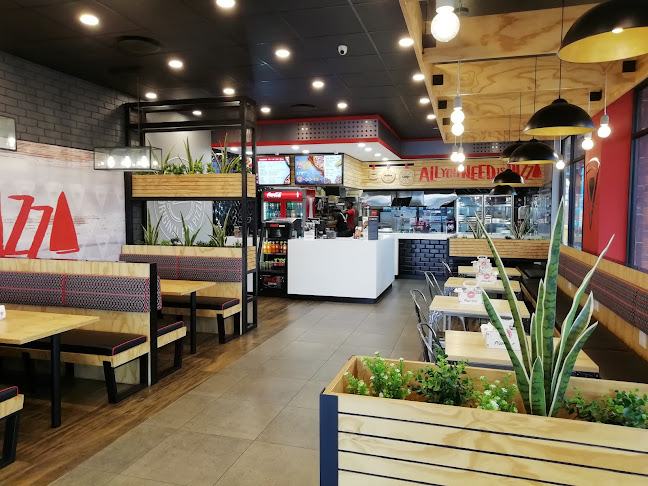 Appletons Village Shopping Centre, Malibongwe Dr, Ferndale, Randburg, 2160