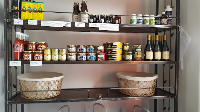 Opinii despre Gogo's Deli at Italo's în Cape Town - Hospitality and gastronomy