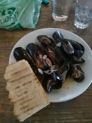 Opinii despre Grand Africa Café & Beach în Cape Town - Hospitality and gastronomy