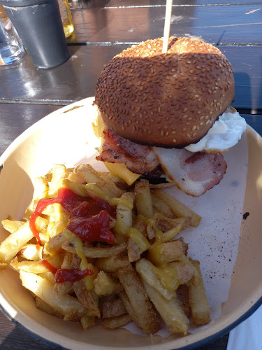 Comentarii opinii despre The LookOut Kitchen & Grill